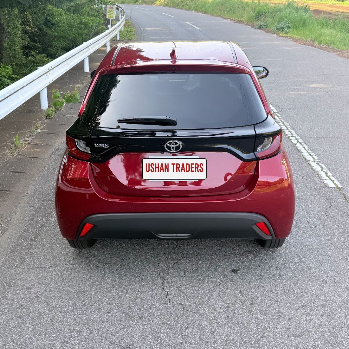 Yaris rear thumbnail